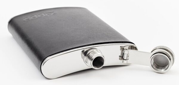 Zippo plasku 177ml, kaetud nahaga 2005269 - Image 3