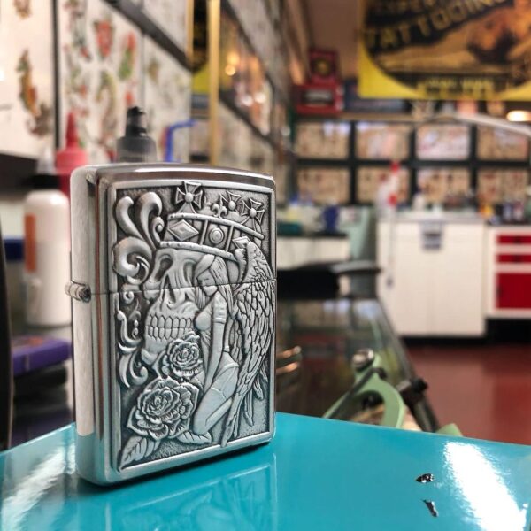 Zippo tulemasin Skull and Angel Emblem Design - Image 2