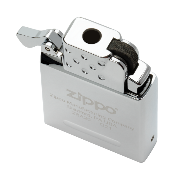 65816 Zippo tulemasina sisu gaasi ja kiviga 65816
